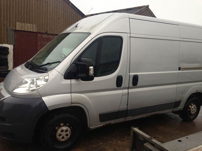 CITROEN RELAY  2.2 HDI HIGH TOP LOW MILES VERY VERY CHEAP 2014. 