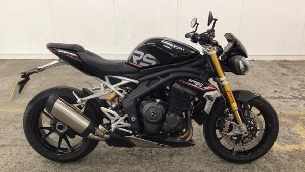 2022 Triumph Speed Triple 1200 RS excellent throughout 2500 Miles