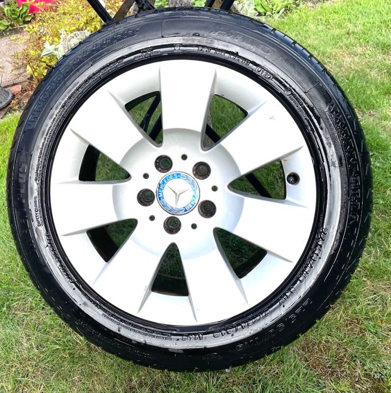 Four 16" Mercedes C-Class W204 Alloy Wheels with Tyres (225/50 R16)