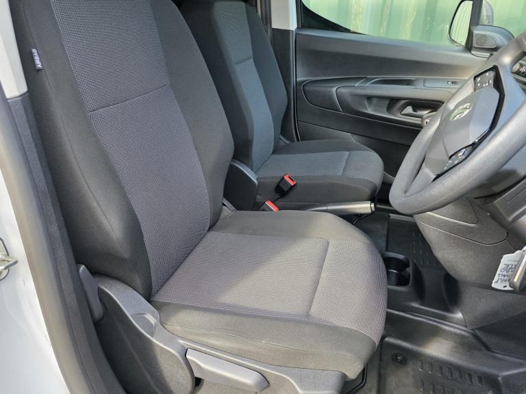 2024 Vauxhall Combo 1.5 Turbo D 100ps Prime L1 H1 Van * PLUS VAT *  PANEL VAN Diesel Manual