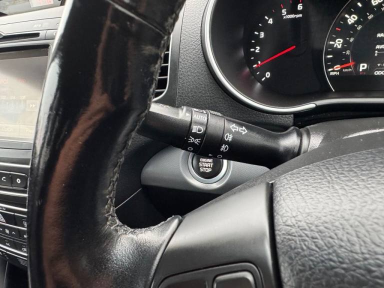 2014 Kia Sorento 2.2 CRDi KX-3 SUV 5dr Diesel Auto AWD Euro 5 (194 bhp) ESTATE Diesel Automatic