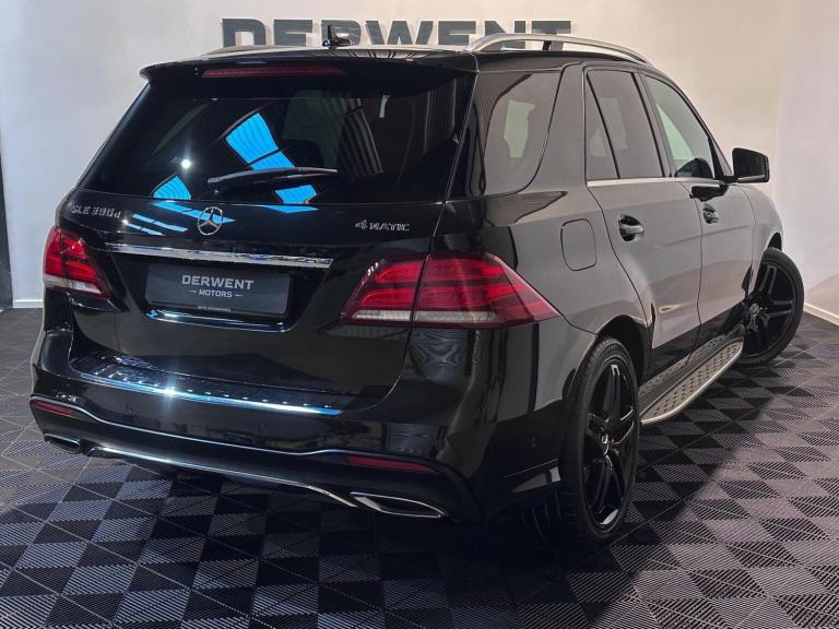 MERCEDES-BENZ GLE CLASS 3.0 GLE350d V6 AMG Line (Premium) G-Tronic 4MATIC Euro