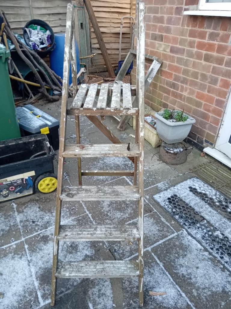 Timber ladders
