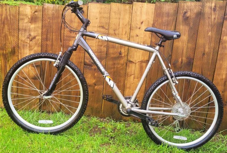 Mountain Bike - Mongoose 26inch