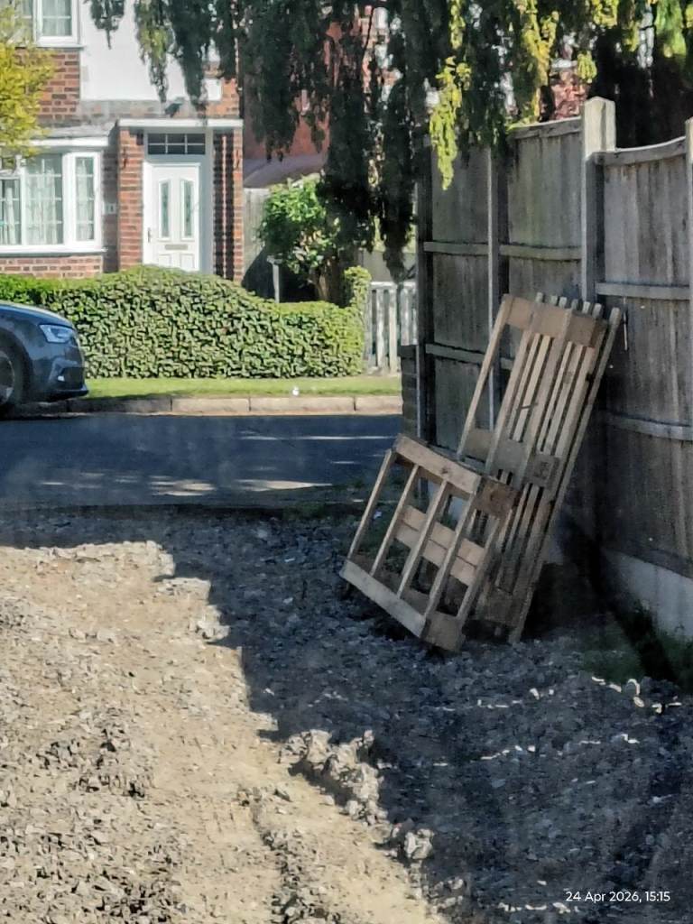 Pallets free