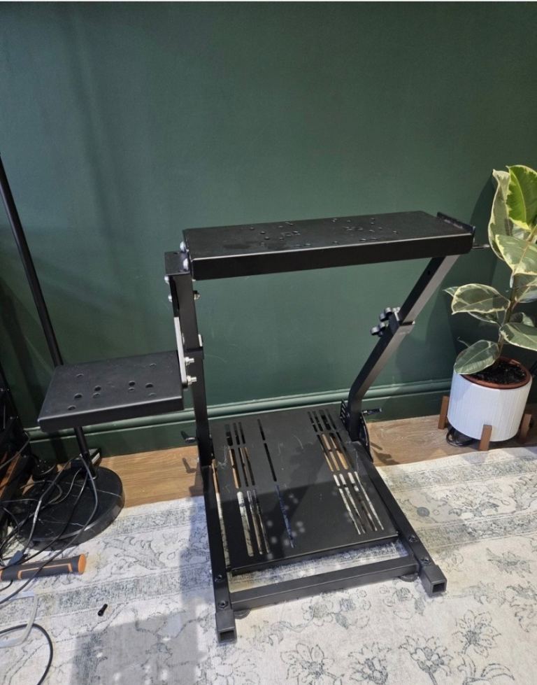 GT OMEGA CLASSIC Racing Foldable Steering Wheel Stand and Simsonn Handbrake and shifter. 