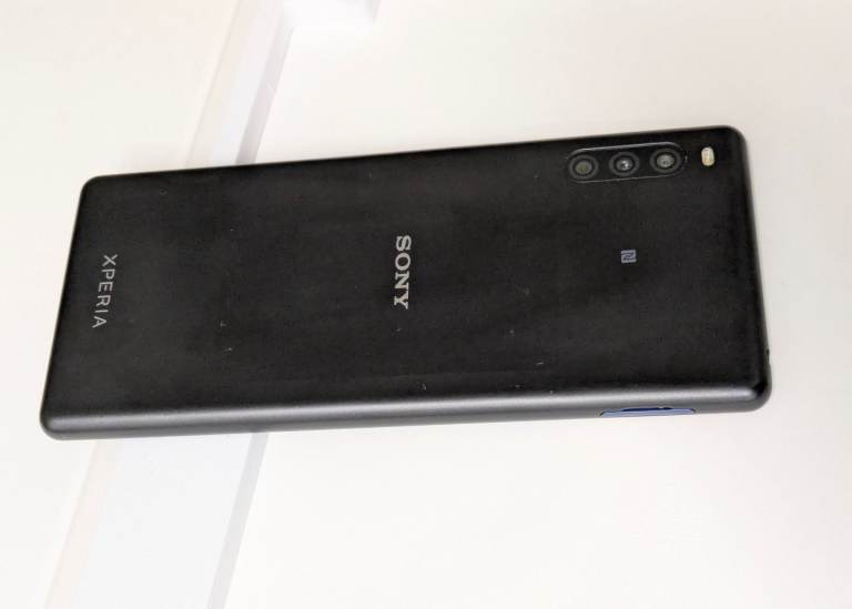 Sony L4 64GB Unlocked, cheap phone for work, business, personal use 