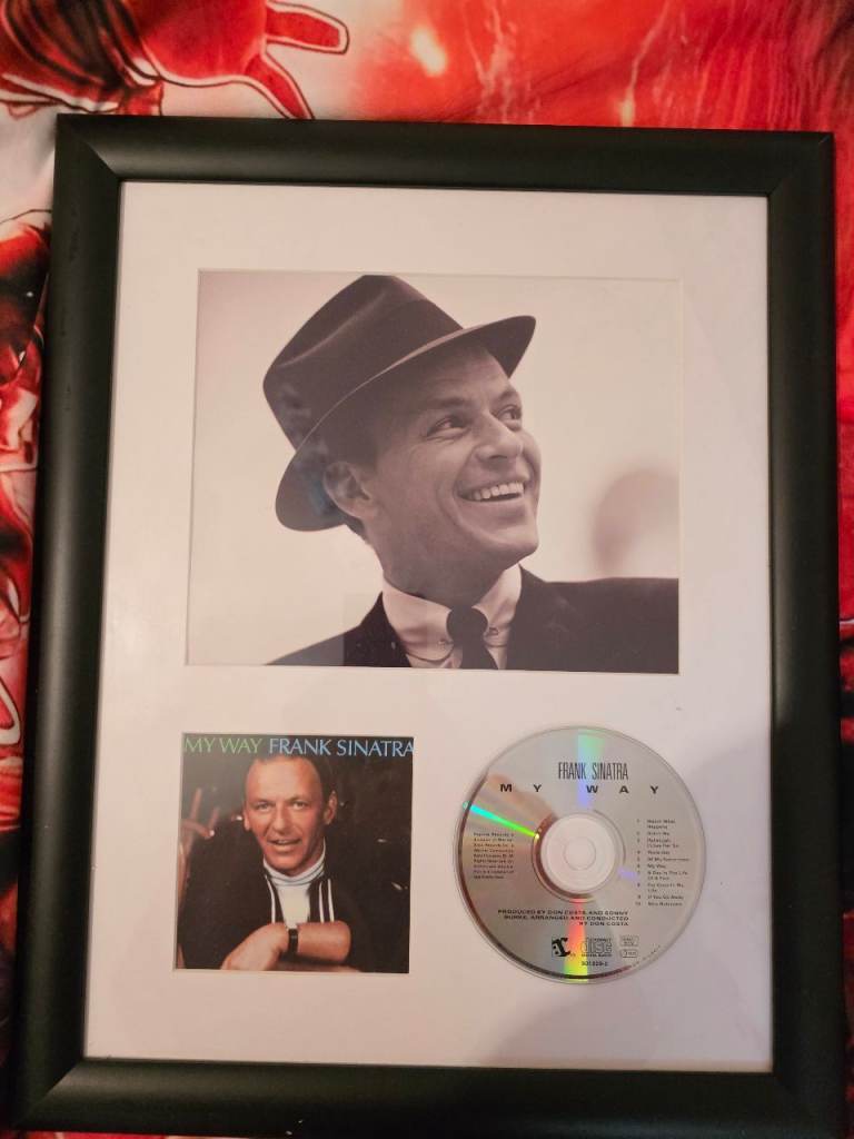 Frank Sinatra picture with CD