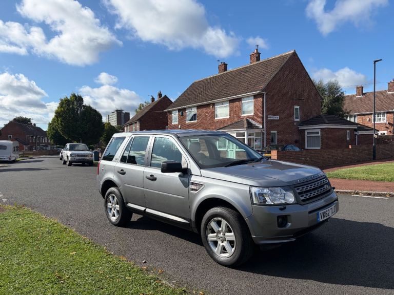 Land Rover, FREELANDER, Estate, 2012, Manual, 2179 (cc), 5 doors