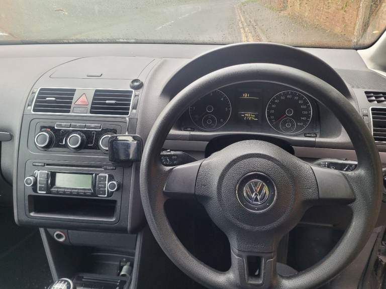 Volkswagen, TOURAN, MPV, 2011, Manual, 1598 (cc), 5 doors