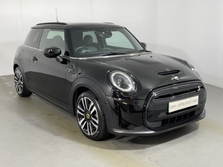 MINI HATCHBACK 135kW Cooper S Level 3 33kWh 3dr Auto