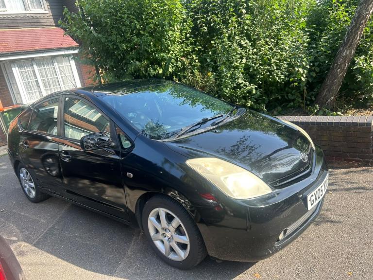 Toyota price hybrid 2005 car sale 