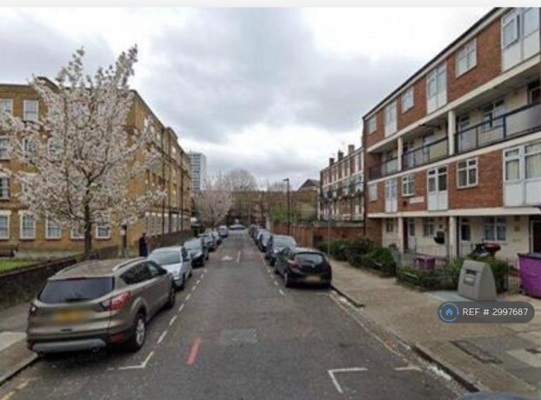 2 bedroom flat in Maddams Street, London, E3 (2 bed) (#2997687)