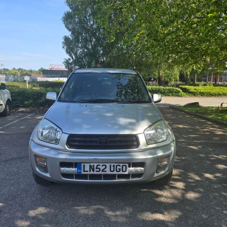 TOYOTA RAV4 2.0 PETROL AUTOMATIC ULEZ FREE