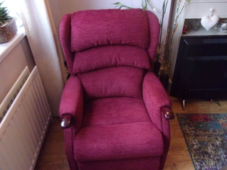 Rise/Recline chair HSL