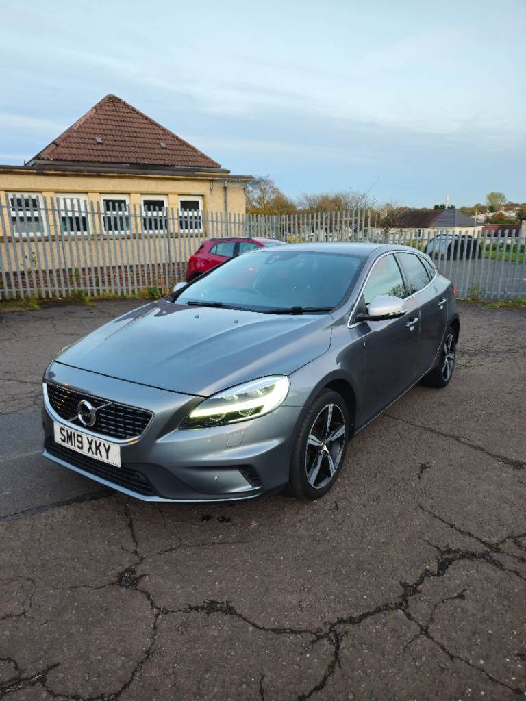 Volvo, V40, Hatchback, 2019, Manual, 1969 (cc), 5 doors