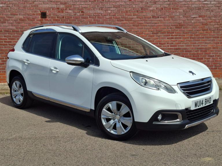 2014 14 Peugeot 2008 1.2 VTi Allure 5 Door Manual. 65000 Miles. 35GBP Road Tax.