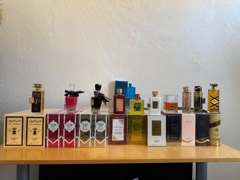 JOB LOT - WHOLESALE DUBAI IMPORTED OUDS