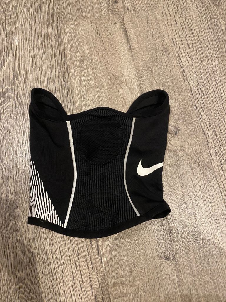 Nike reflective snood