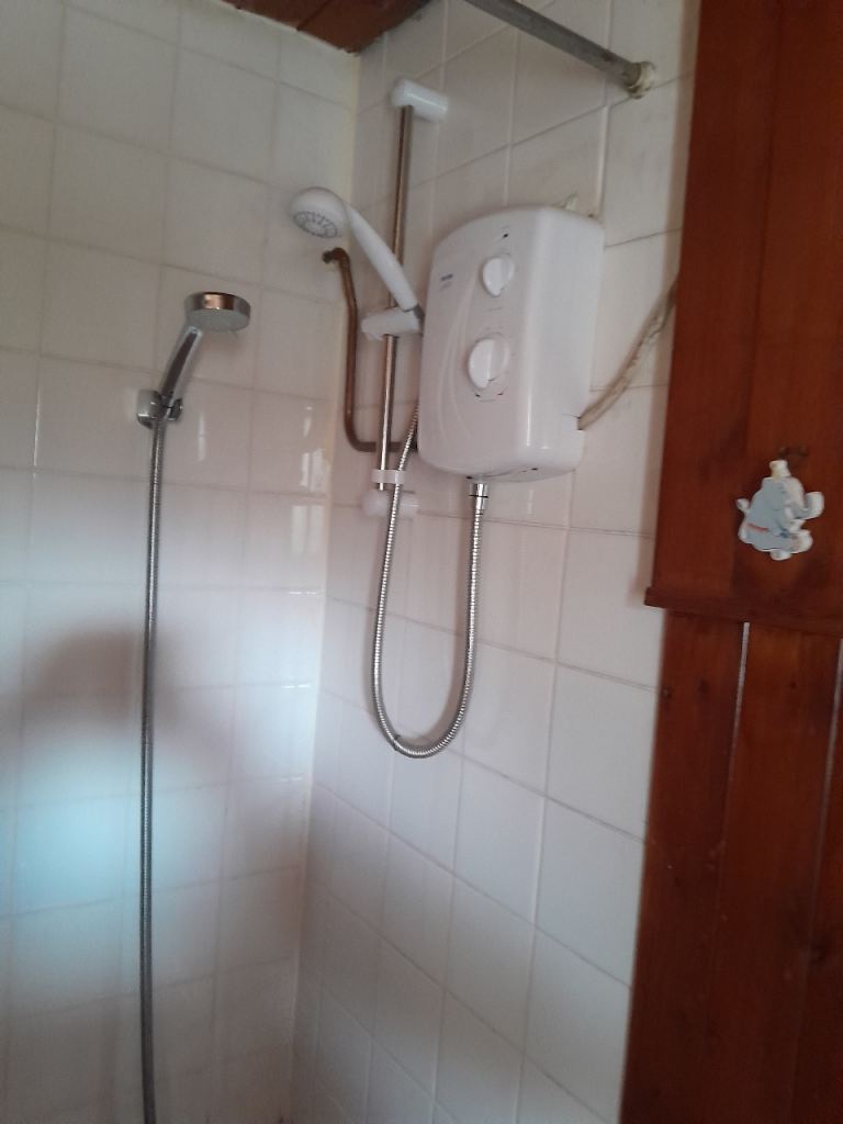 One bedroom unfurnished to let
