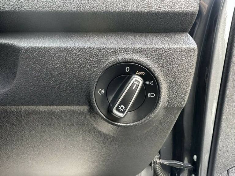 2018 Volkswagen T-Roc 1.0 TSI SE SUV 5dr Petrol Manual Euro 6 (s/s) (115 ps) HATCHBACK Petrol Manual