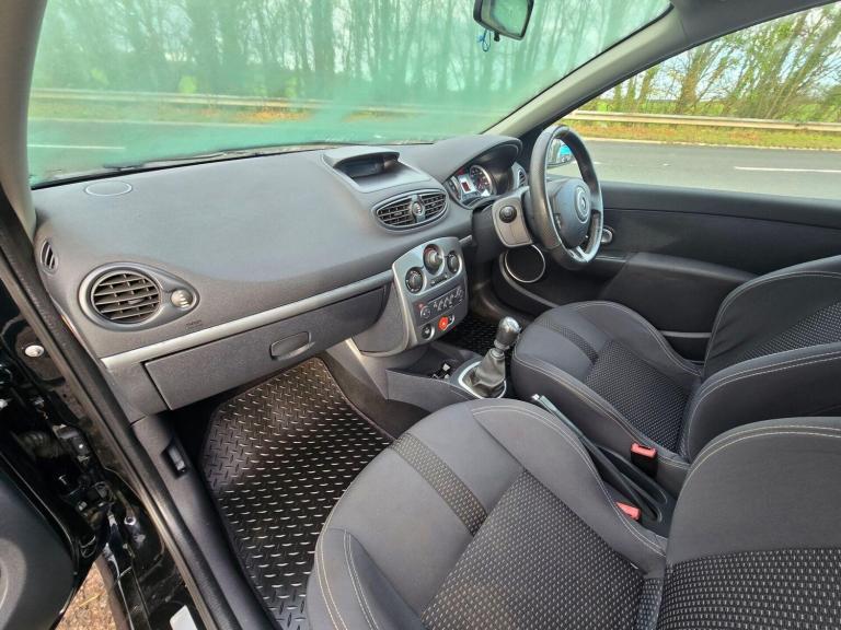 2008 Renault Clio 2.0 16V Renaultsport 197 3dr HATCHBACK PETROL Manual
