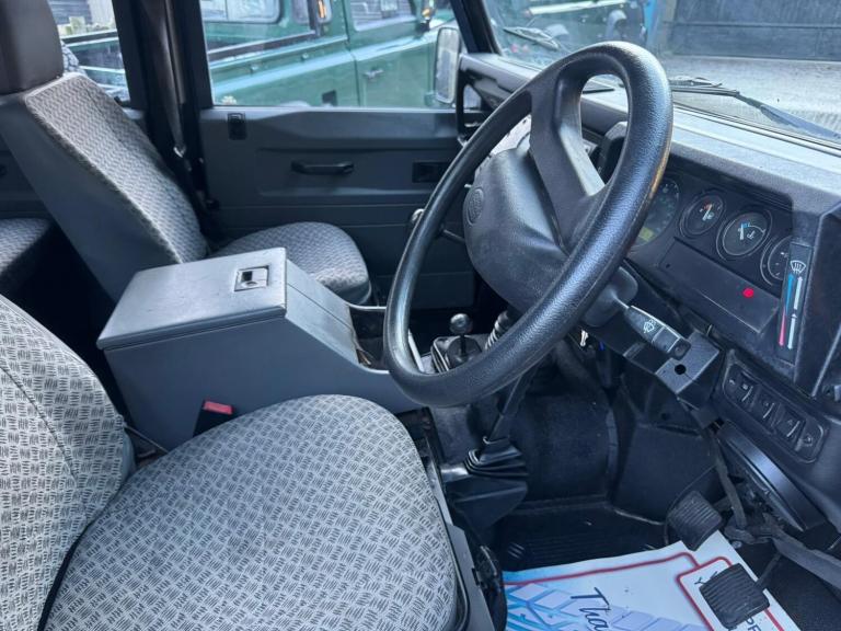 2000 Land Rover Defender Hard Top Td5 PANEL VAN DIESEL Manual