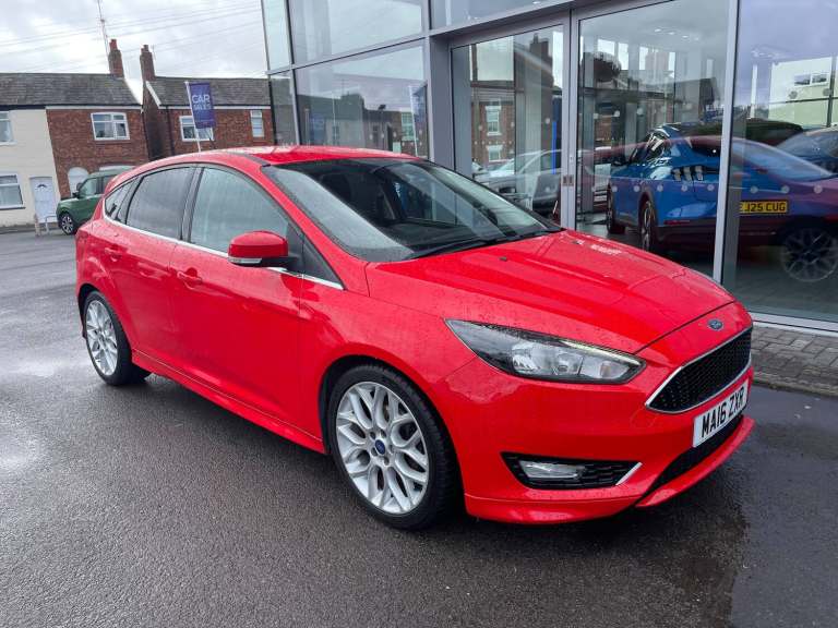 2016 Ford Focus 1.0 EcoBoost 125 Zetec S 5dr HATCHBACK PETROL Manual