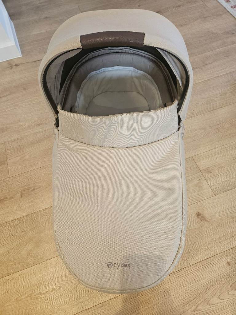 CYBEX Balios S Lux Carrycot - Almond Beige