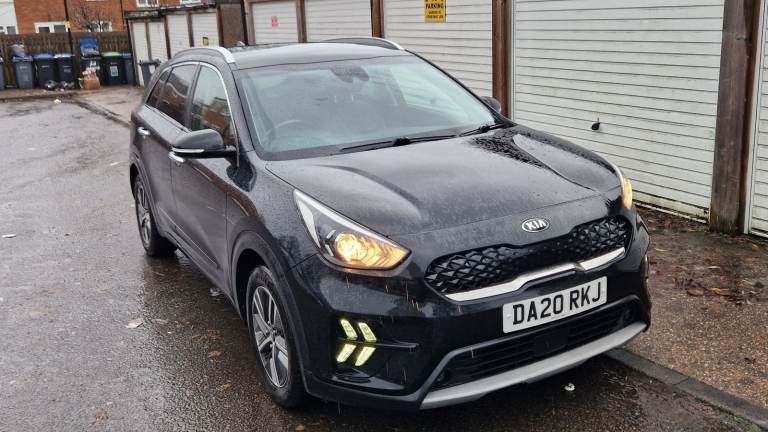 Kia, Niro 2020, 1580 (cc) GDI Hybrid with 5 doors