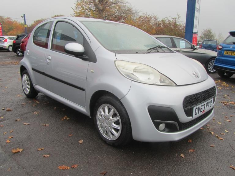PEUGEOT 107 1.0 12V Active 2013