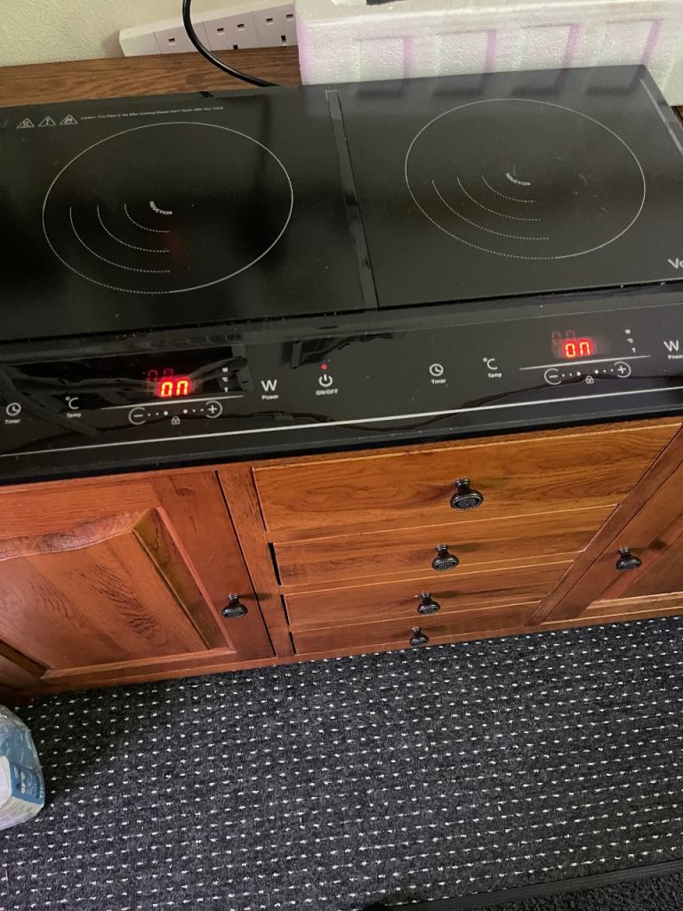 VONSHEFF electric hob