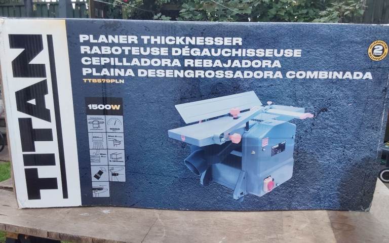 Titan 1500W Planer Thicknesser TTB579PLN – Brand New in Box