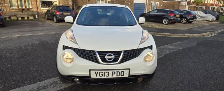 Nissan, JUKE, Hatchback, 2013, Manual, 1461 (cc), 5 doors