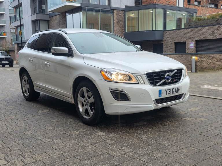 Volvo, XC60, Estate, 2010, Semi-Auto, 2400 (cc), 5 doors