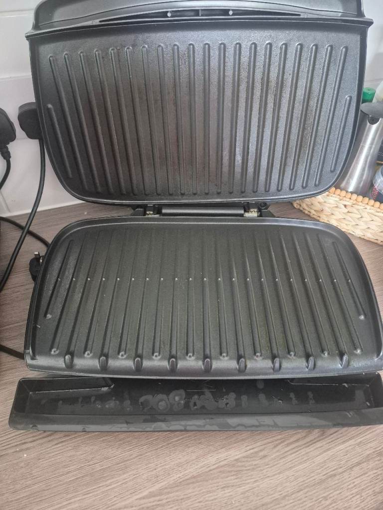 Large George Foreman grill 