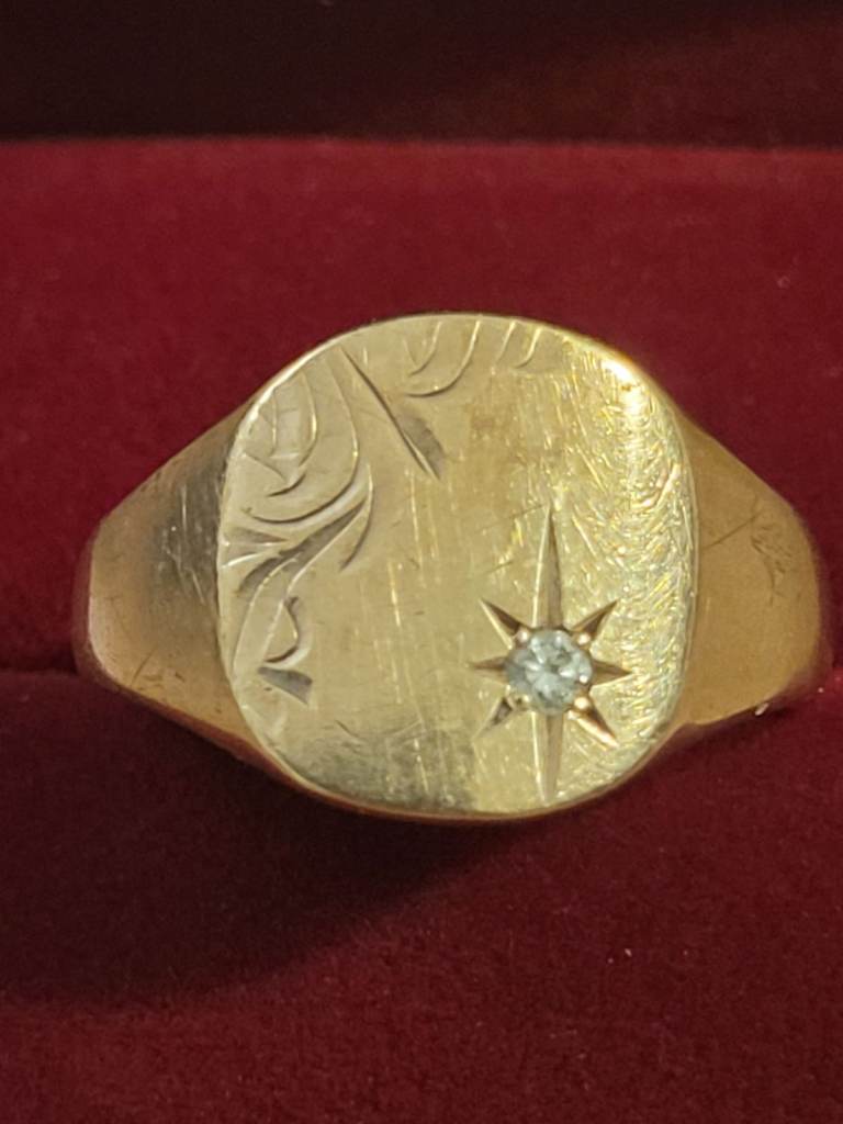 Vintage 9ct Gold Diamond Signet Ring – 7.0g – Size V – 375 Hallmarked – Genuine Diamond