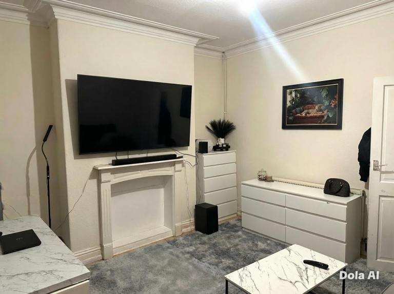 2 bed house Daisy Hill Lane to rent near Bradford Royal Infirmary (BRI)