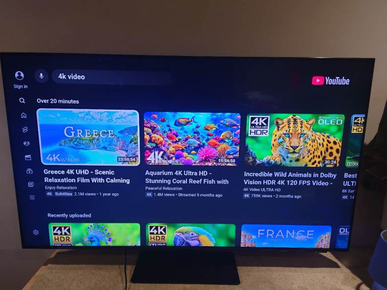 Samsung 55inch QLED Quantum 8K QE55Q700TA HDR Smart LED TV