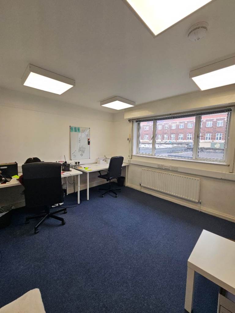 Prime Workspace Office available 