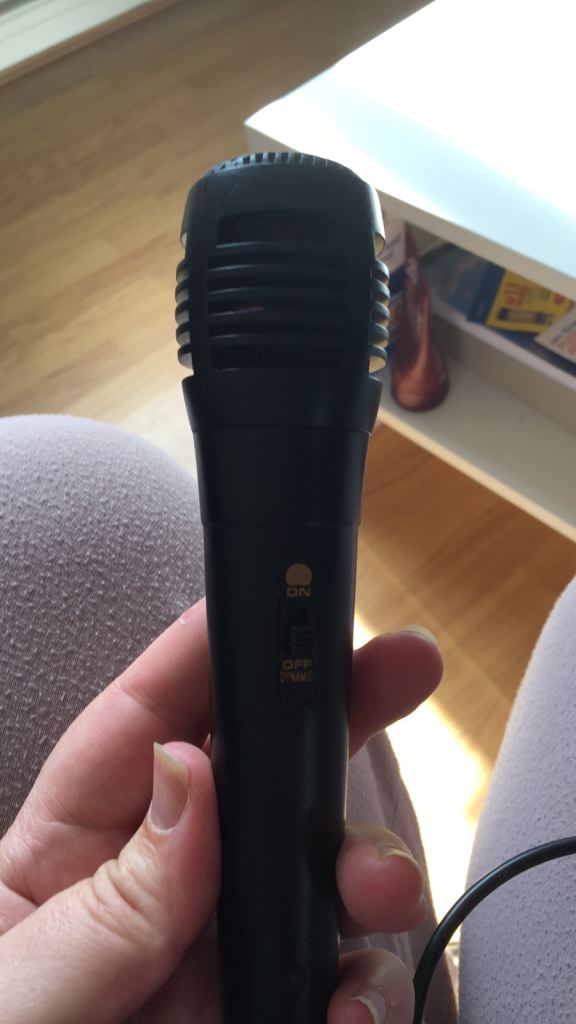 Black Wired Microphone with Jack Plug – Good Condition