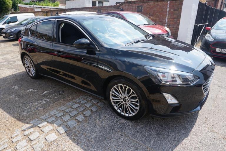 2019 Ford Focus 1.0T EcoBoost Titanium X Euro 6 (s/s) 5dr HATCHBACK Petrol Manual