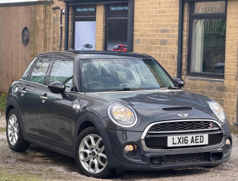 2016 MINI Hatch 2.0 Cooper S Auto Euro 6 (s/s) 5dr HATCHBACK Petrol Automatic