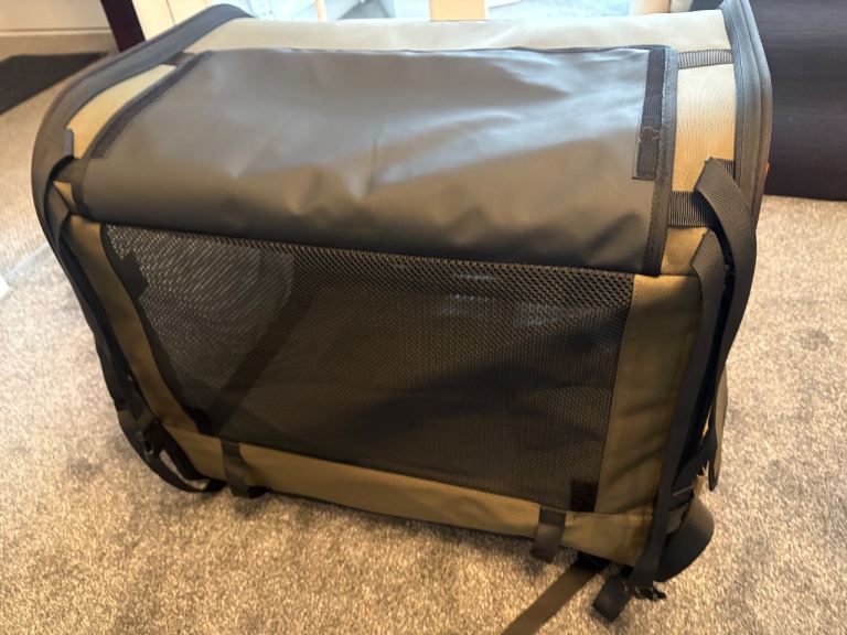 Pecute Dog Car Crate