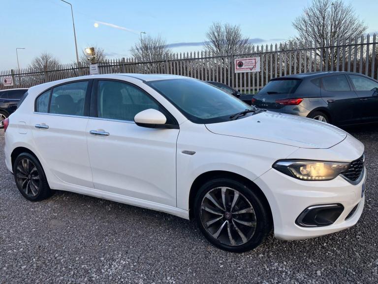 2017 Fiat Tipo 1.3 MultiJetII Lounge Euro 6 (s/s) 5dr HATCHBACK Diesel Manual