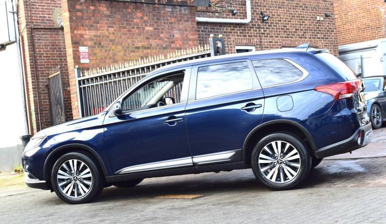 2020 Mitsubishi Outlander 2.0 MIVEC Design CVT 4WD Euro 6 (s/s) 5dr ESTATE Petrol Automatic