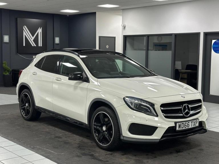 MERCEDES-BENZ GLA CLASS 2.1 GLA220d AMG Line (Premium Plus) 7G-DCT 4MATIC Euro
