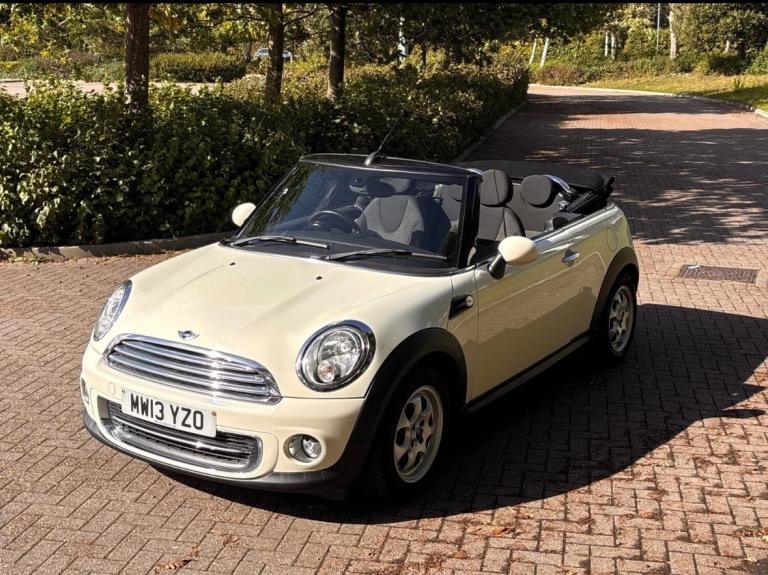 2013 MINI Convertible 1.6 Cooper 2dr Long MOT Full History CONVERTIBLE Petrol Manual