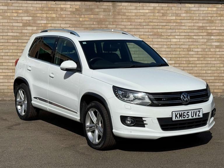 2015 Volkswagen Tiguan 2.0 Tiguan R-Line Edition TDI BlueMotion Technology 4Motion 4WD 5dr SUV Di...