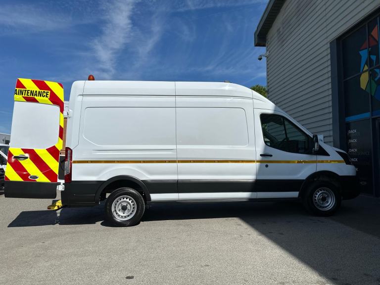 69 Reg Ford Transit L3H3 130ps RWD, Utility, Workshop,Tow bar,Towing Axle 